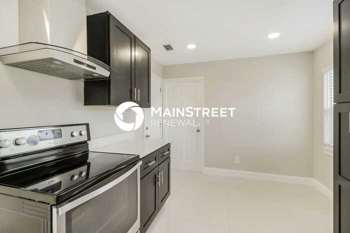 1721 Shasta Ct - Photo 6 of 16