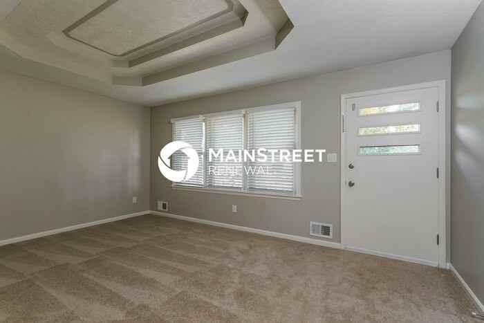 11618 Semillon Ln - Photo 6 of 17