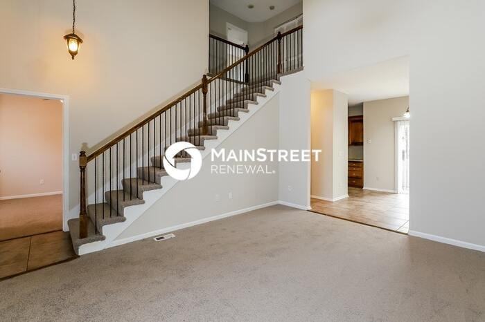 6003 E 133rd St - Photo 5 of 13