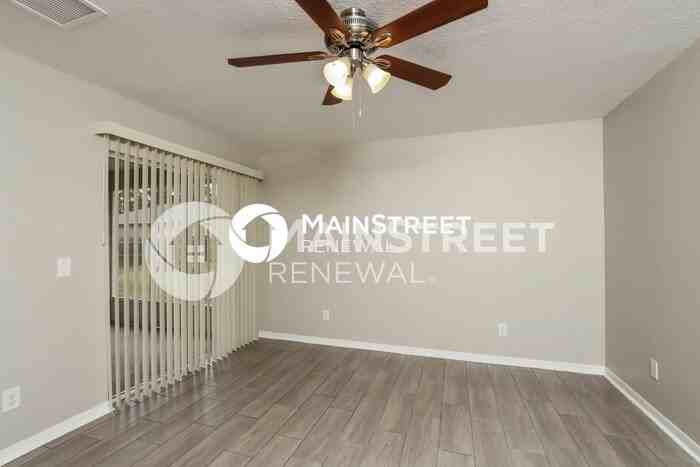 547 Gasparilla Ave Se - Photo 6 of 16