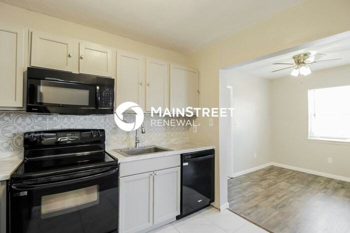 145 Alhambra St - Photo 6 of 16