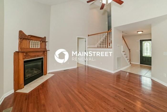 7736 Gilmore Ln - Photo 4 of 15