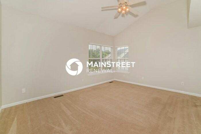 7736 Gilmore Ln - Photo 6 of 15