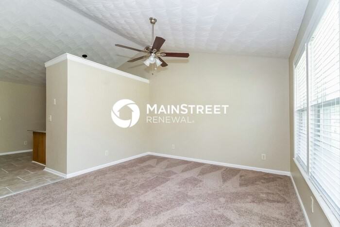 9314 Sissone Dr - Photo 3 of 15