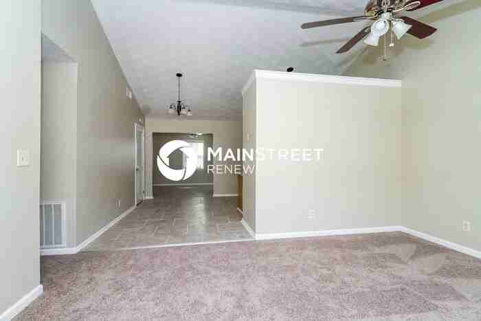 9314 Sissone Dr - Photo 4 of 15