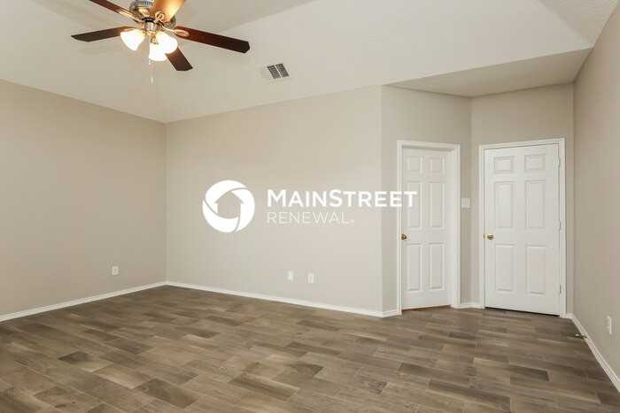 721 Magnolia Trl - Photo 7 of 17