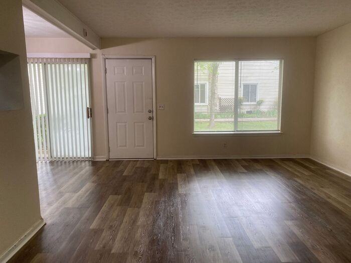 810 Bellevue Rd #163 - Photo 5 of 22