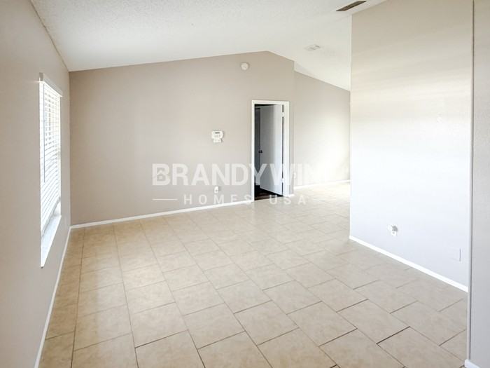 7108 Steffie Ln - Photo 4 of 21