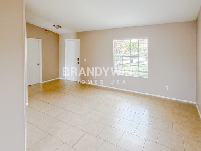 7108 Steffie Ln - Photo 5 of 21