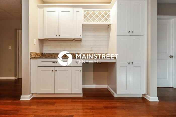 723 Sunset Dr - Photo 7 of 16