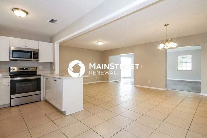 4449 Chamber Ct - Photo 6 of 16