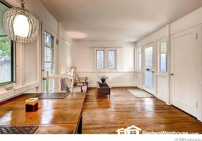 3030 S Bellaire St - Photo 3 of 20