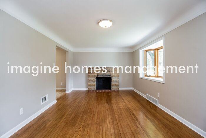 256 W Crest Dr - Photo 7 of 24