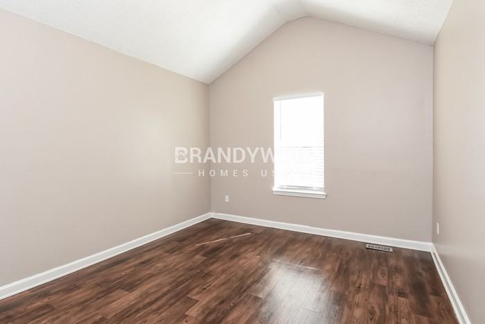 2579 Charleston Ter - Photo 4 of 24