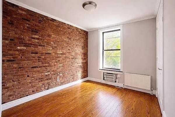 E 1st St #3F - Photo 2 of 20