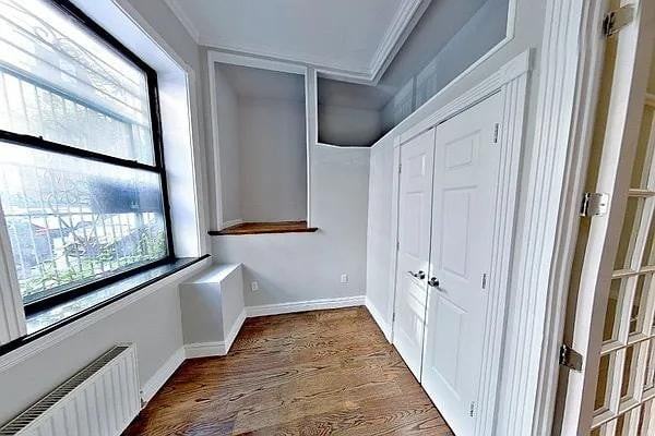 E 1st St #1F - Photo 6 of 8