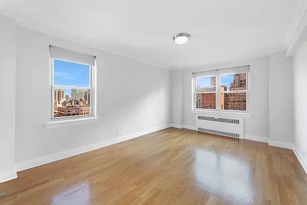 Park Ave #16H - Photo 3 of 11