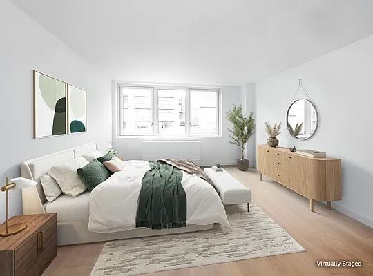 E 34th St #1507 - Photo 2 of 20