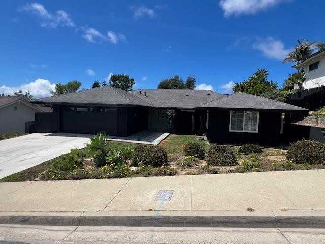 2015 Elevada St - Photo 4 of 11