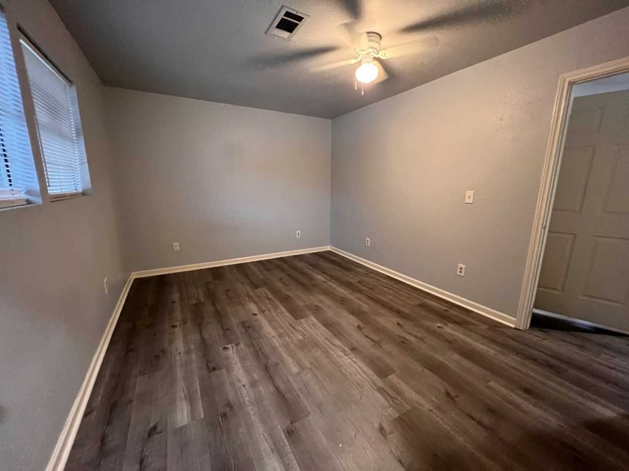 Johnson Apartments - Photo 4 of 14