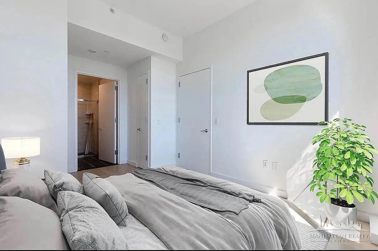 Northern Blvd #9T - Photo 2 of 11