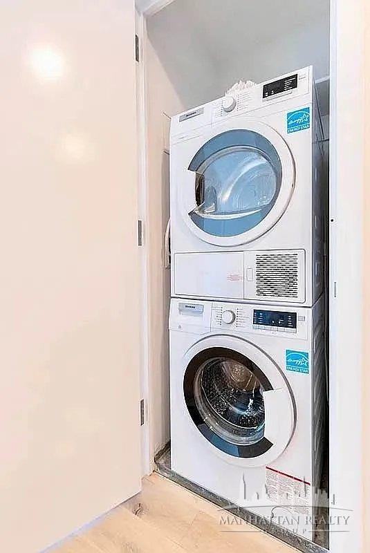 Northern Blvd #7W - Photo 5 of 9