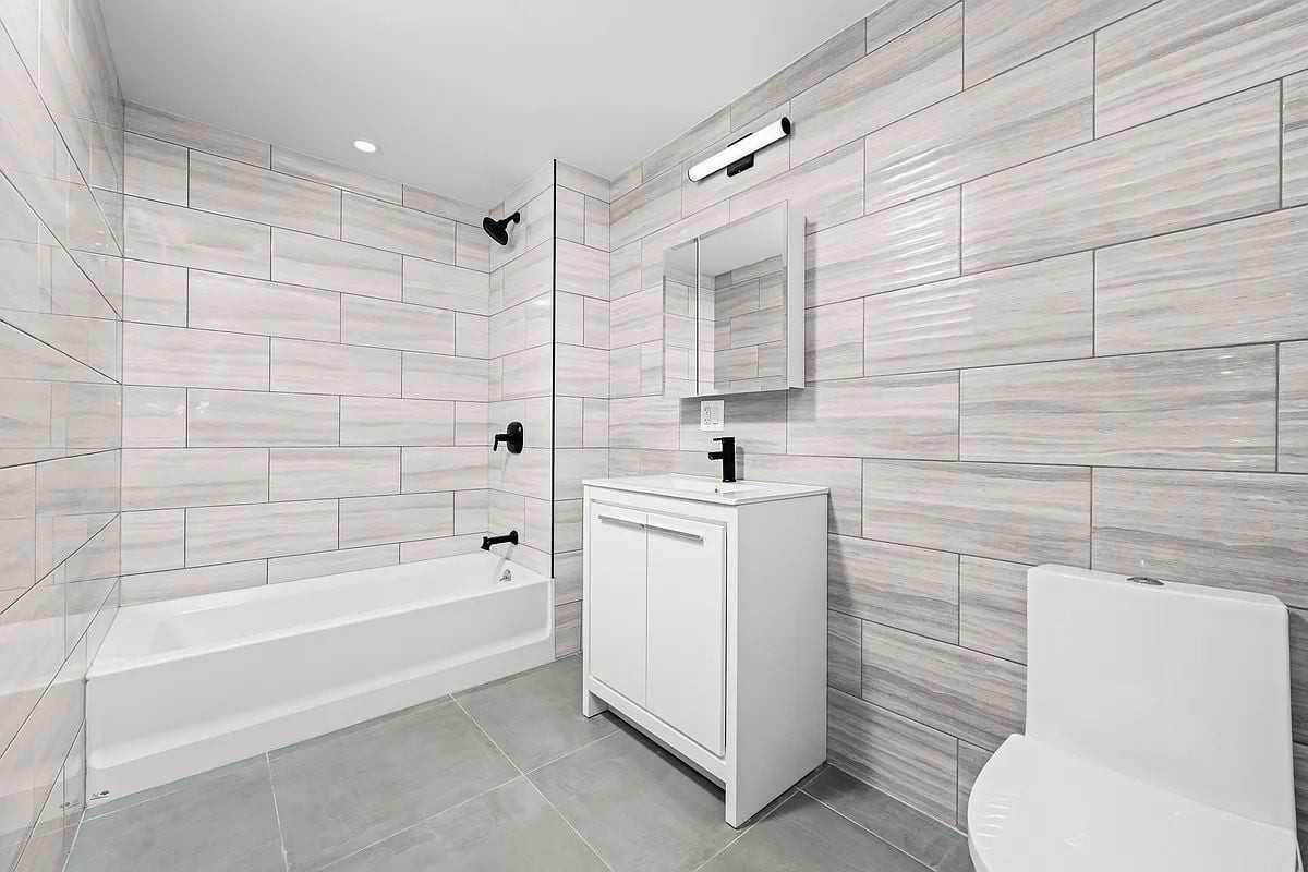 336 E 112th St #710 - Photo 7 of 9