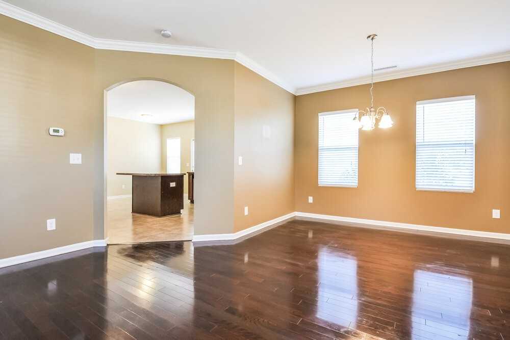 5045 Stonewood Pines Dr - Photo 4 of 15