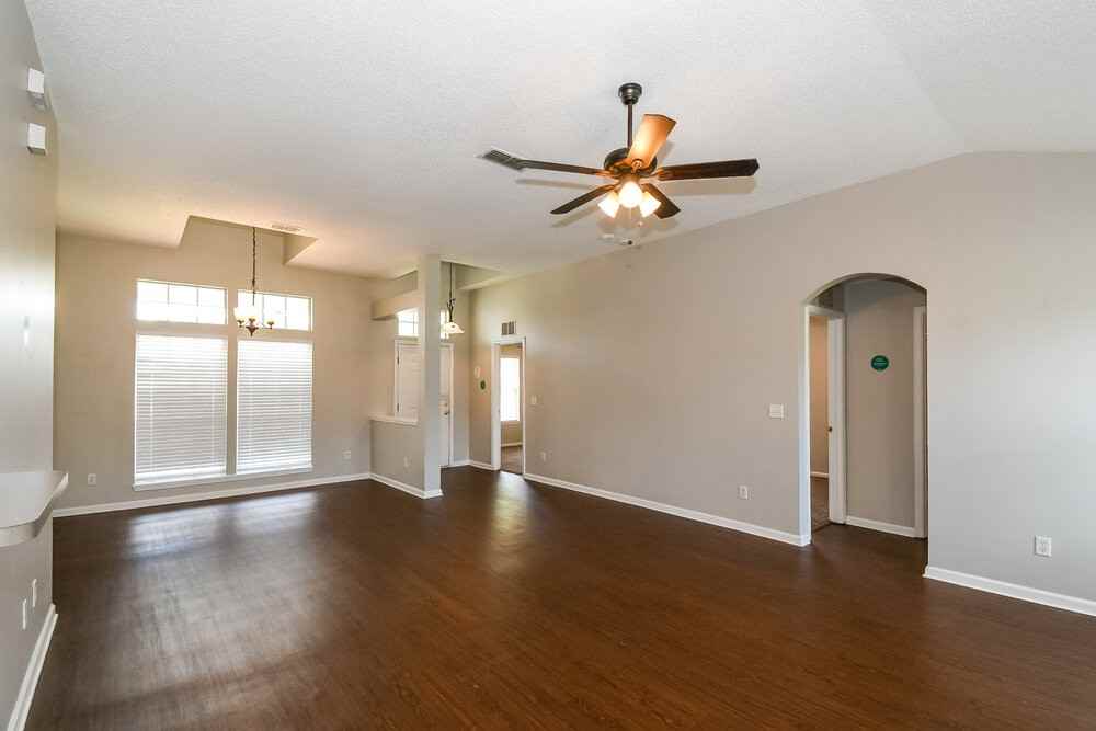 3559 White Cow Ct - Photo 3 of 16