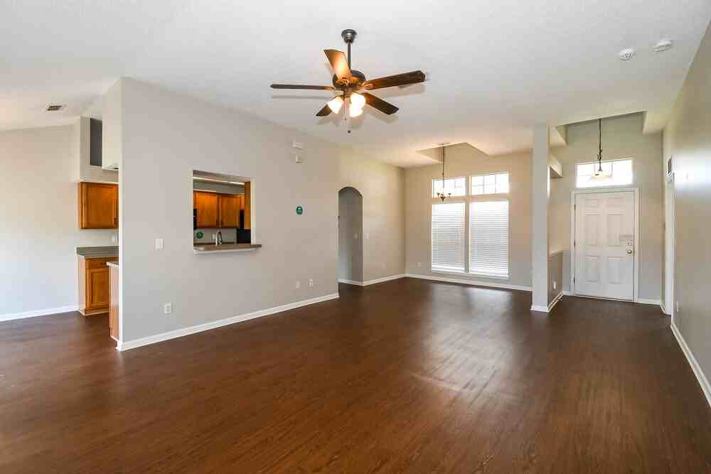 3559 White Cow Ct - Photo 4 of 16