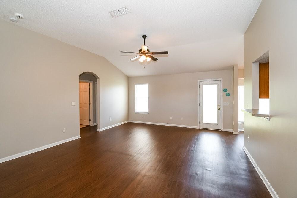 3559 White Cow Ct - Photo 5 of 16