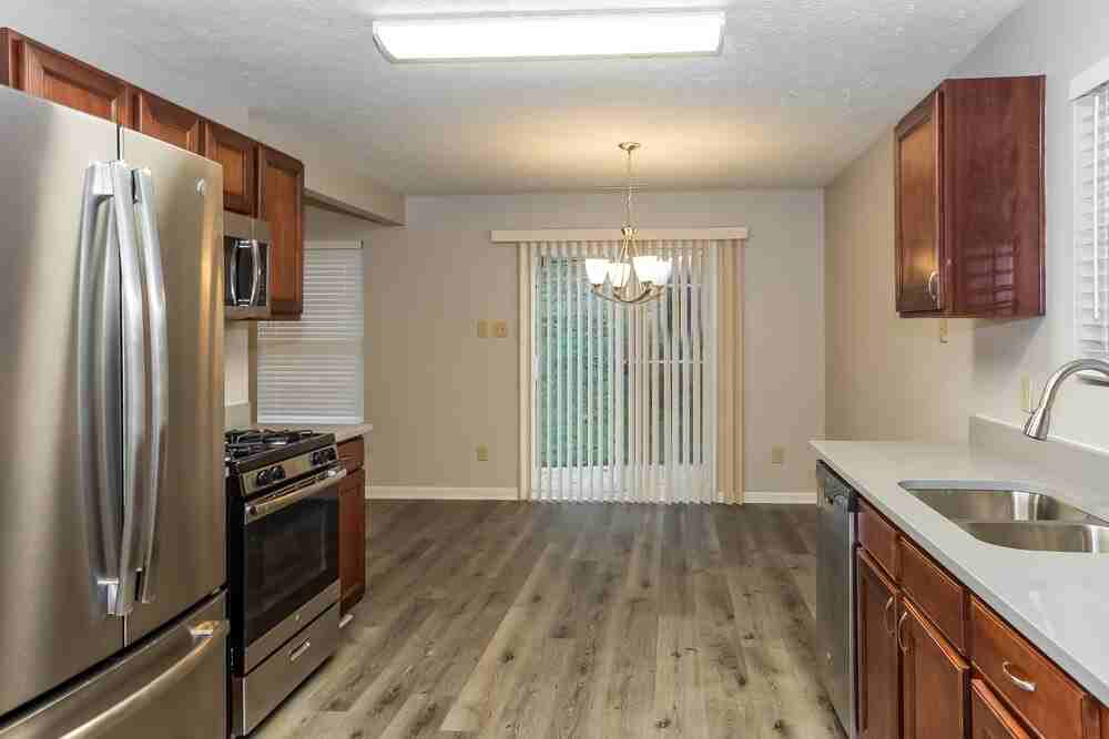 4226 Kellybrook Dr - Photo 7 of 17