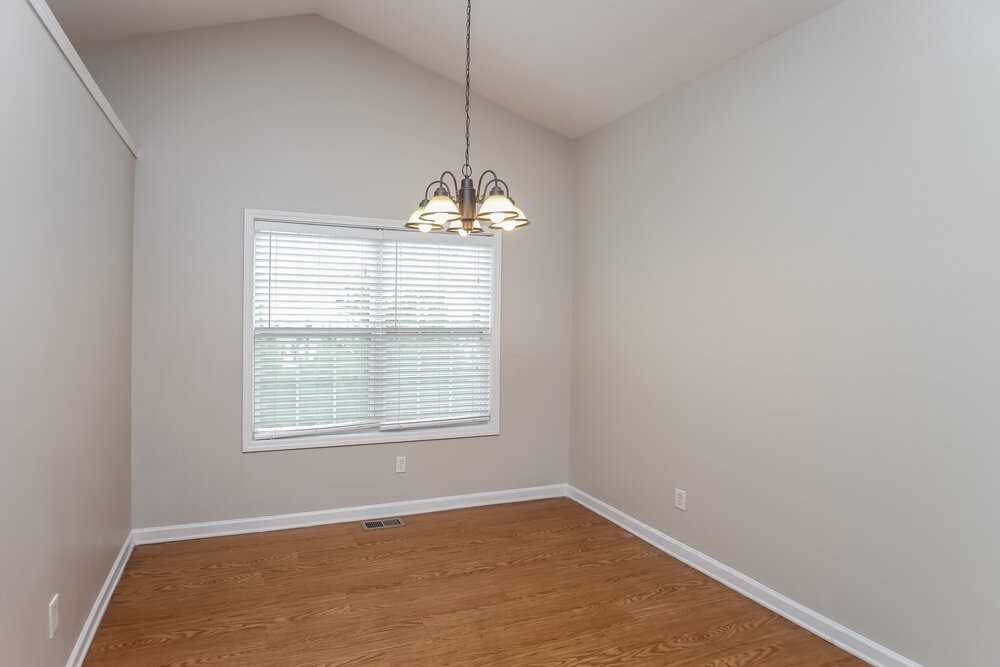 6621 Killington Ct - Photo 5 of 17