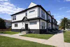 featured image of 1111 5 St Ne