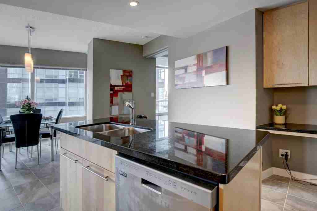 Union Square - Photo 6 of 31