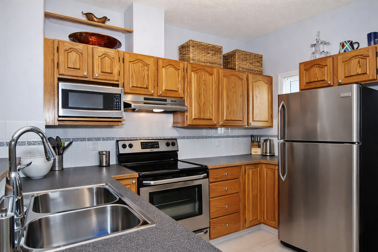 56 Windsor - Photo 5 of 15