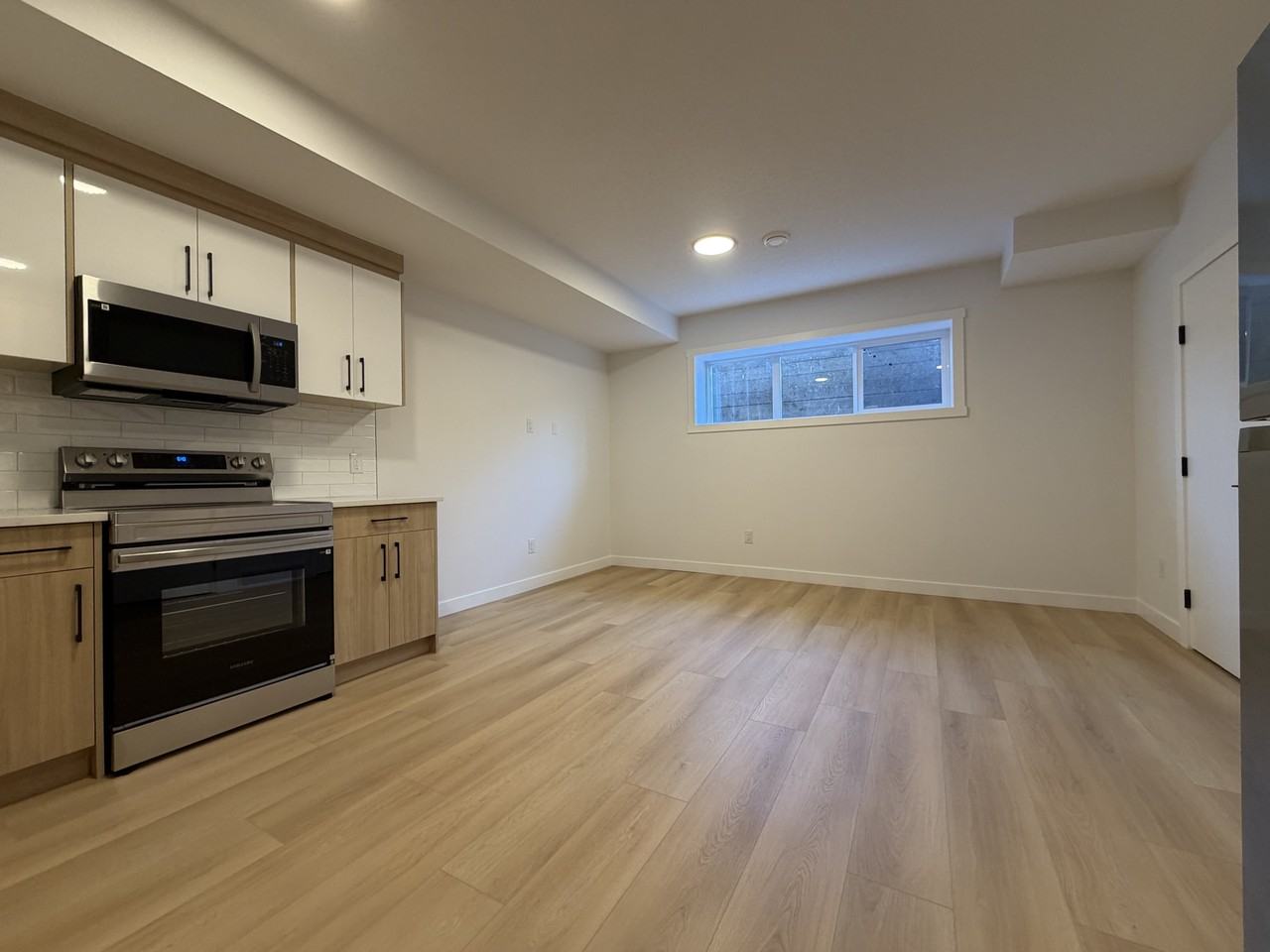 Renfrew 8 - Basement Suite - Photo 5 of 14