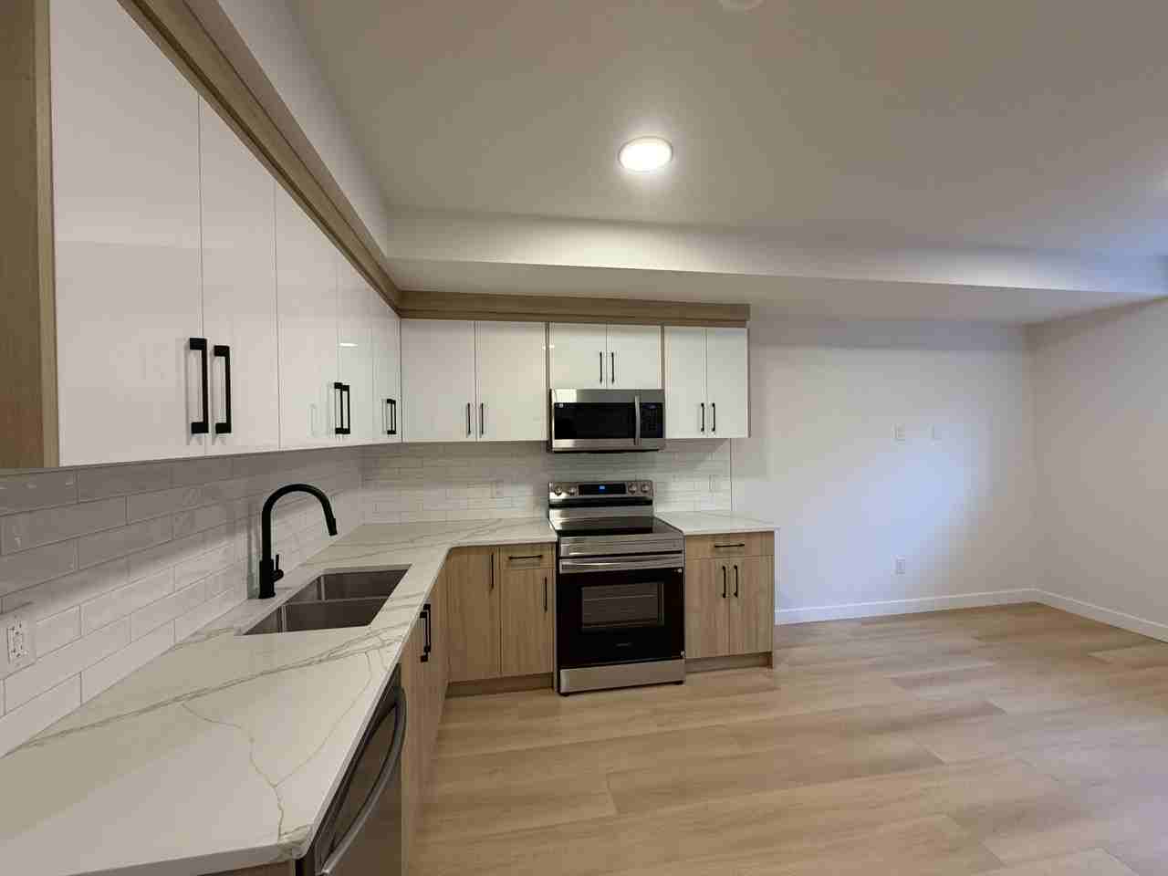 Renfrew 8 - Basement Suite - Photo 6 of 14