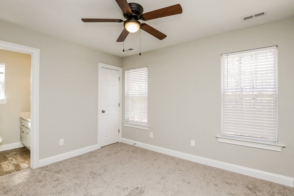 7728 Royal Park Ln - Photo 7 of 17