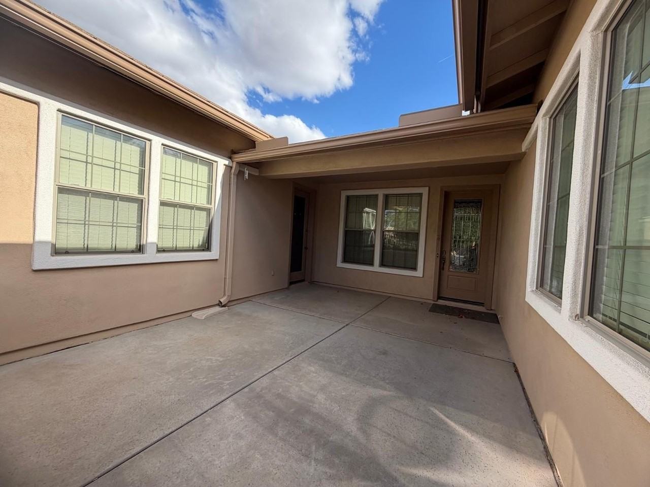 4505 W Mcneil St - Photo 3 of 50