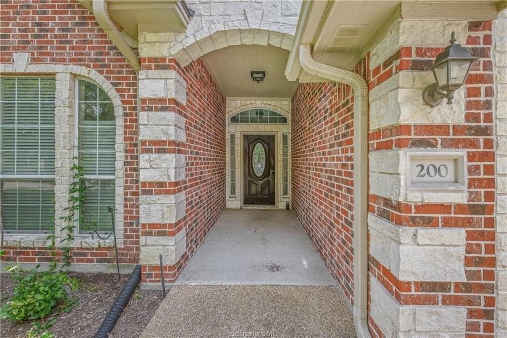 200 Meir Ln - Photo 3 of 18