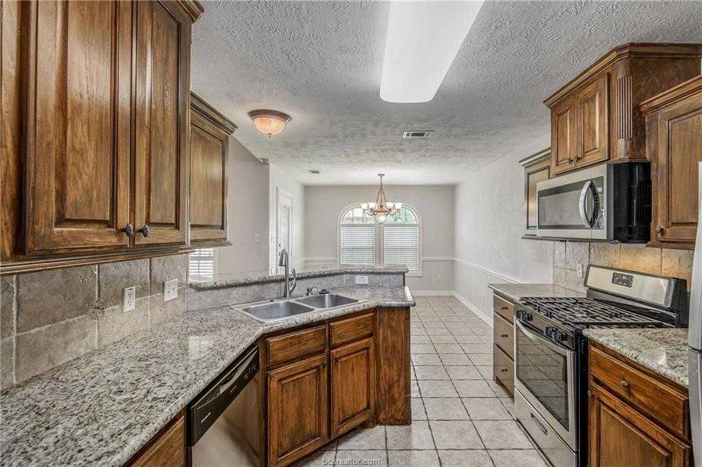 200 Meir Ln - Photo 6 of 18