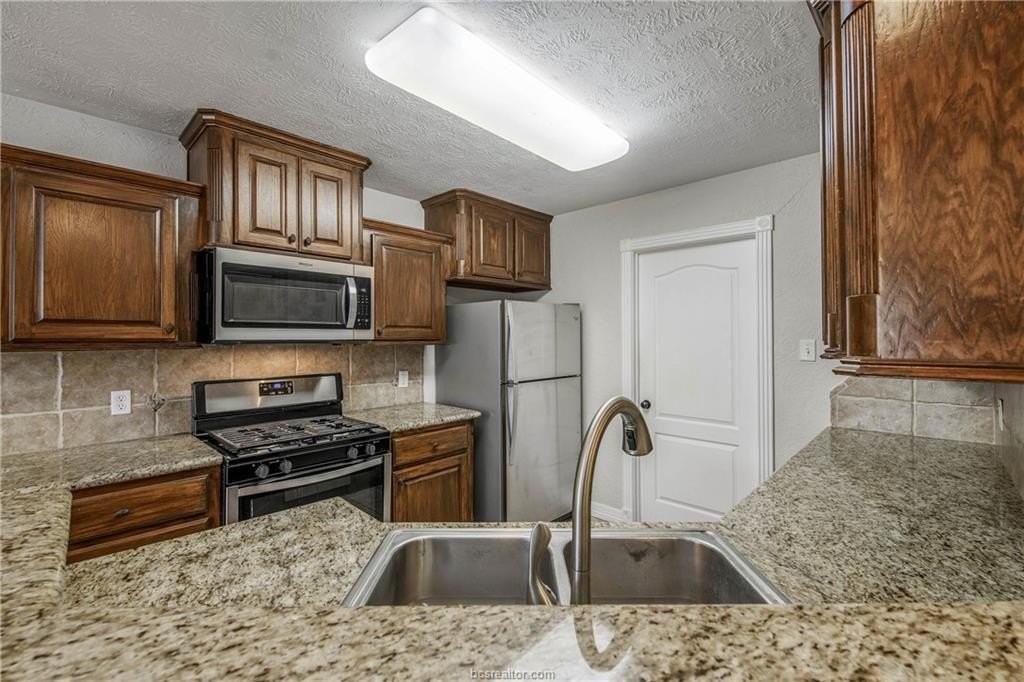 200 Meir Ln - Photo 7 of 18