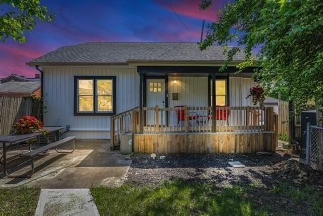 745 Sullivant Ave - Photo 2 of 9