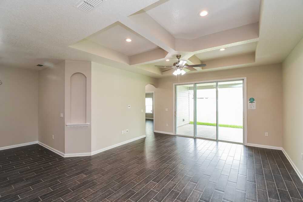 15658 Spotted Saddle Cir - Photo 3 of 16