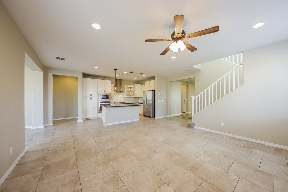 10642 W Anna Ave - Photo 5 of 17