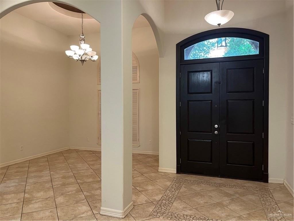 2432 Xavier - Photo 5 of 20