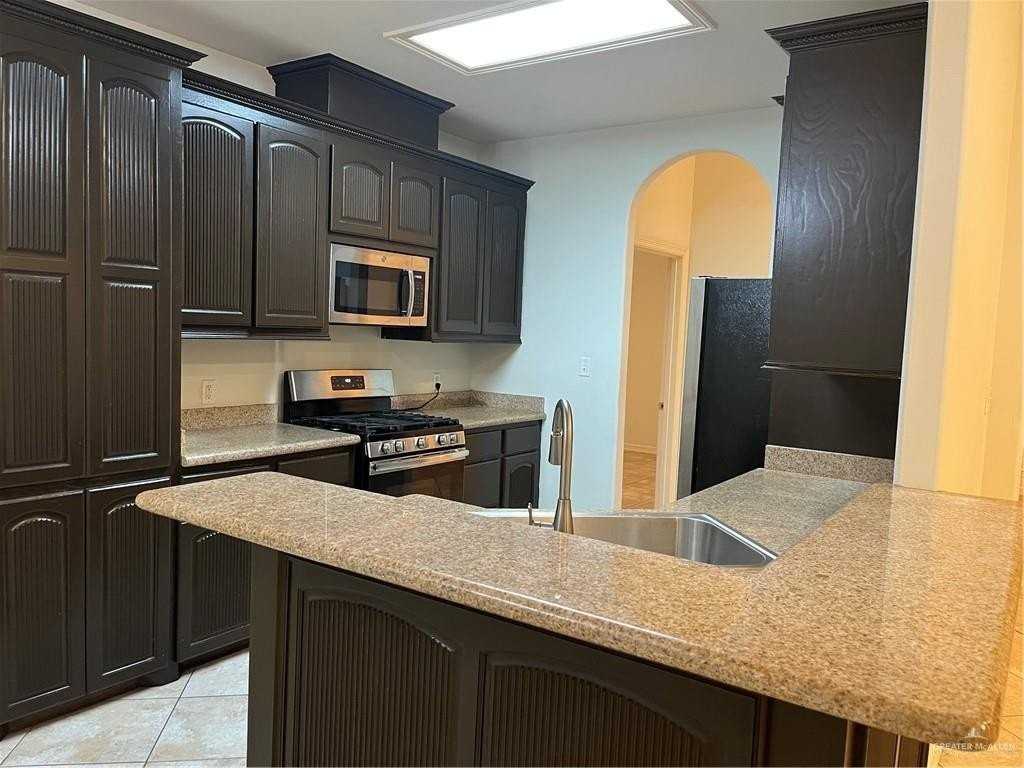 2432 Xavier - Photo 7 of 20