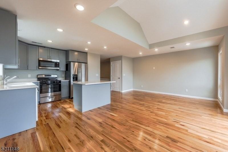 255 Chadwick Ave #2 - Photo 2 of 23