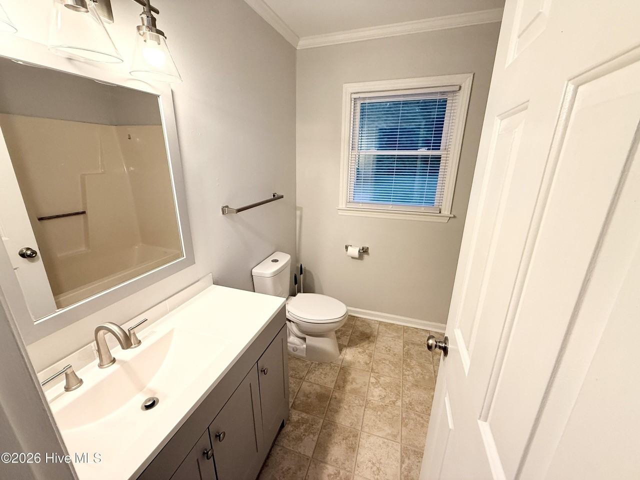 477 Huntingridge Rd #B - Photo 4 of 6